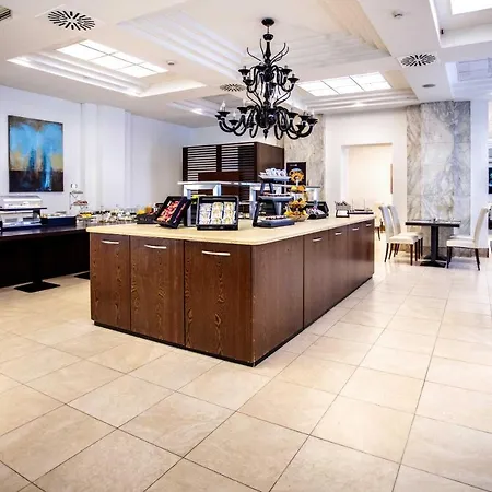 Regina Elena 57 & Oro Bianco