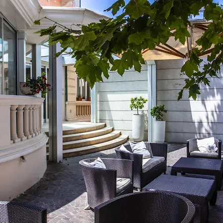 Regina Elena 57 & Oro Bianco Hotell 4*