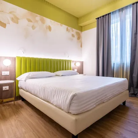 Hotel Regina Elena 57&oro Bianco 4*