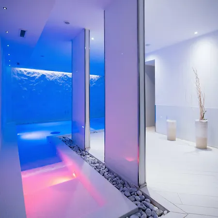 Regina Elena 57 & Oro Bianco 里米尼