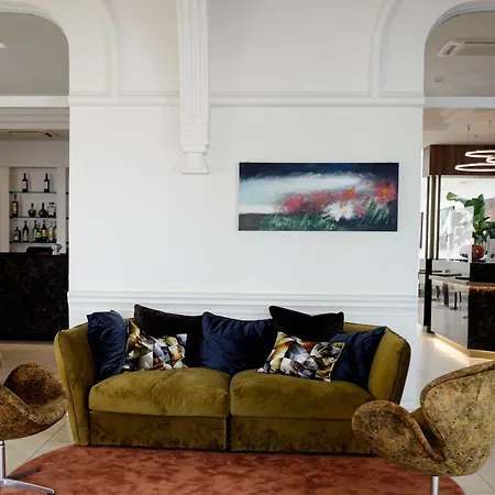 Regina Elena 57 & Oro Bianco