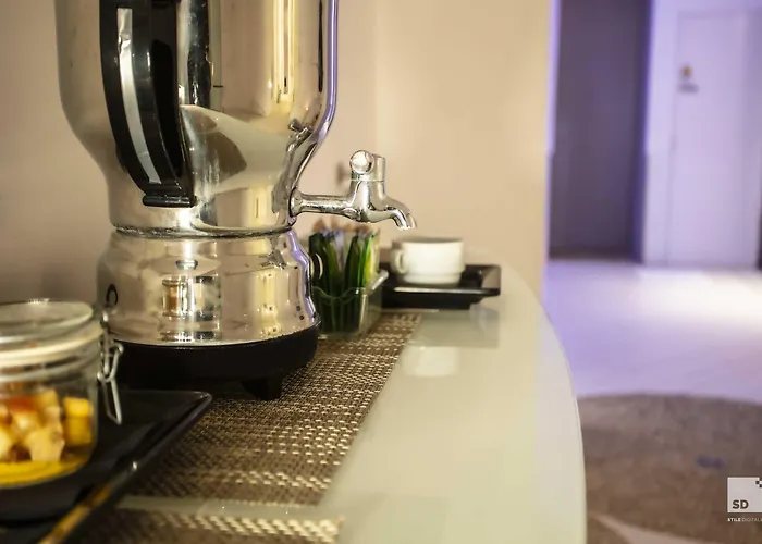 Regina Elena 57 & Oro Bianco