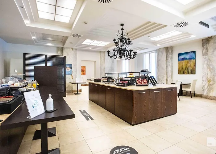 Regina Elena 57 & Oro Bianco Rimini