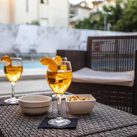 Regina Elena 57&oro Bianco Rímini