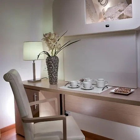 Regina Elena 57 & Oro Bianco Hotel Rimini