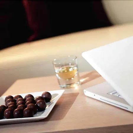 Regina Elena 57&oro Bianco 4*