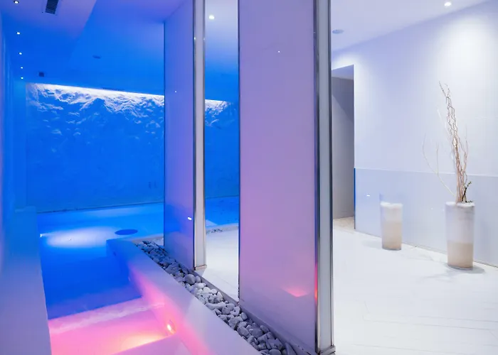 Regina Elena 57 & Oro Bianco Rimini