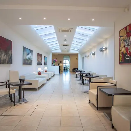 Regina Elena 57 & Oro Bianco