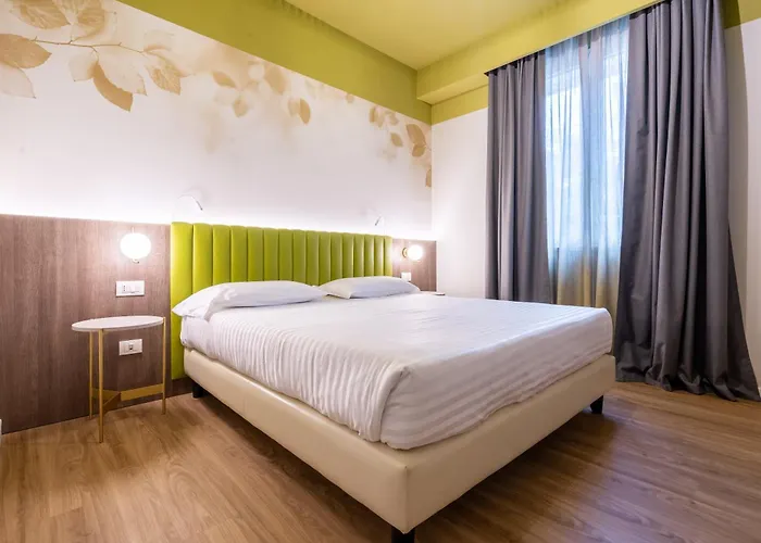 Hotel Regina Elena 57 & Oro Bianco 4*