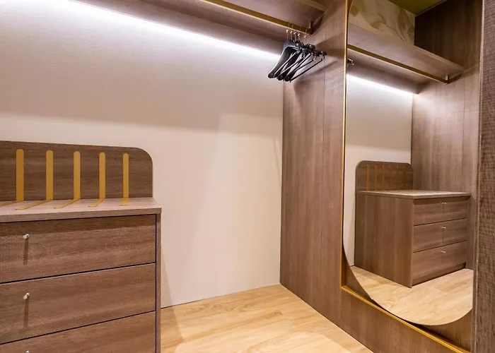 Regina Elena 57 & Oro Bianco Hotel 4*