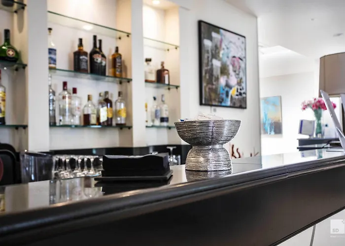 Regina Elena 57 & Oro Bianco فندق ريميني